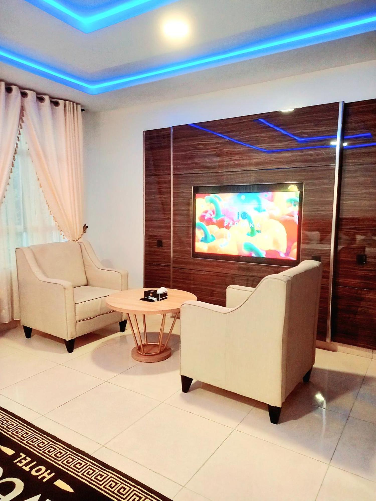 Aveon Hotel Abuja Esterno foto