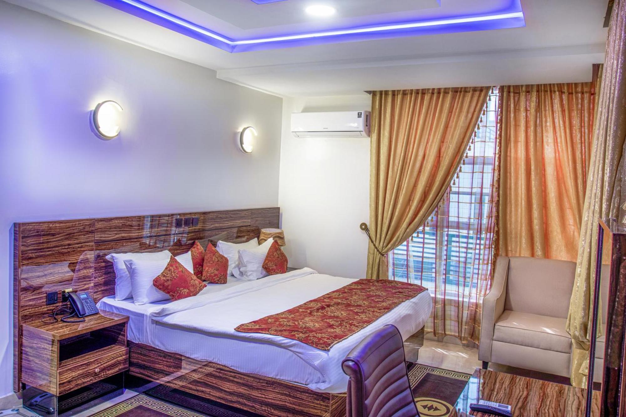 Aveon Hotel Abuja Esterno foto