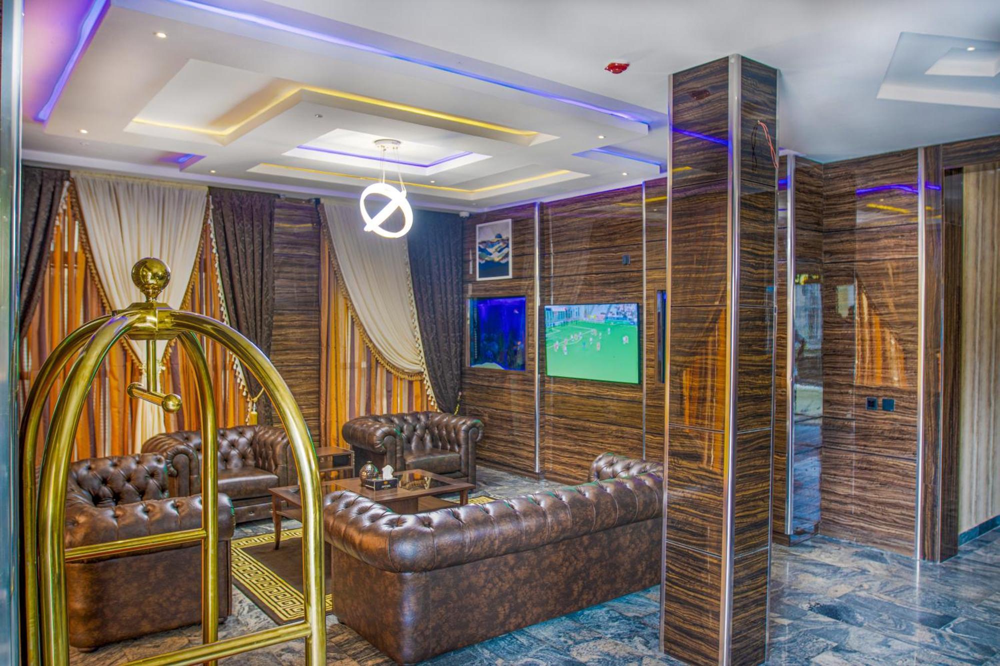 Aveon Hotel Abuja Esterno foto
